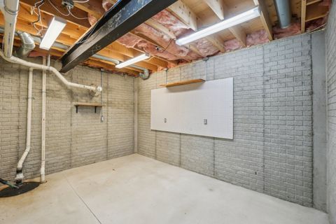 listing image 38