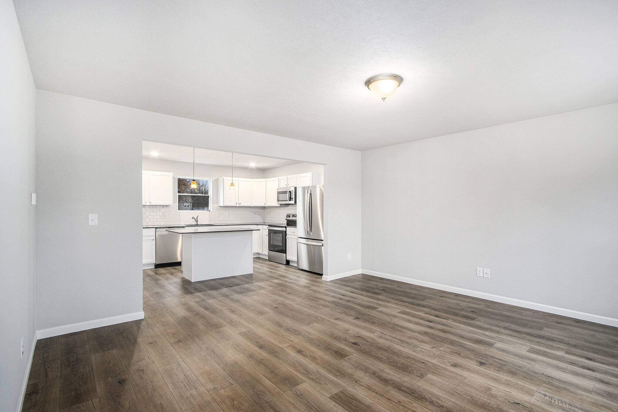 48560 Silver Oaks West