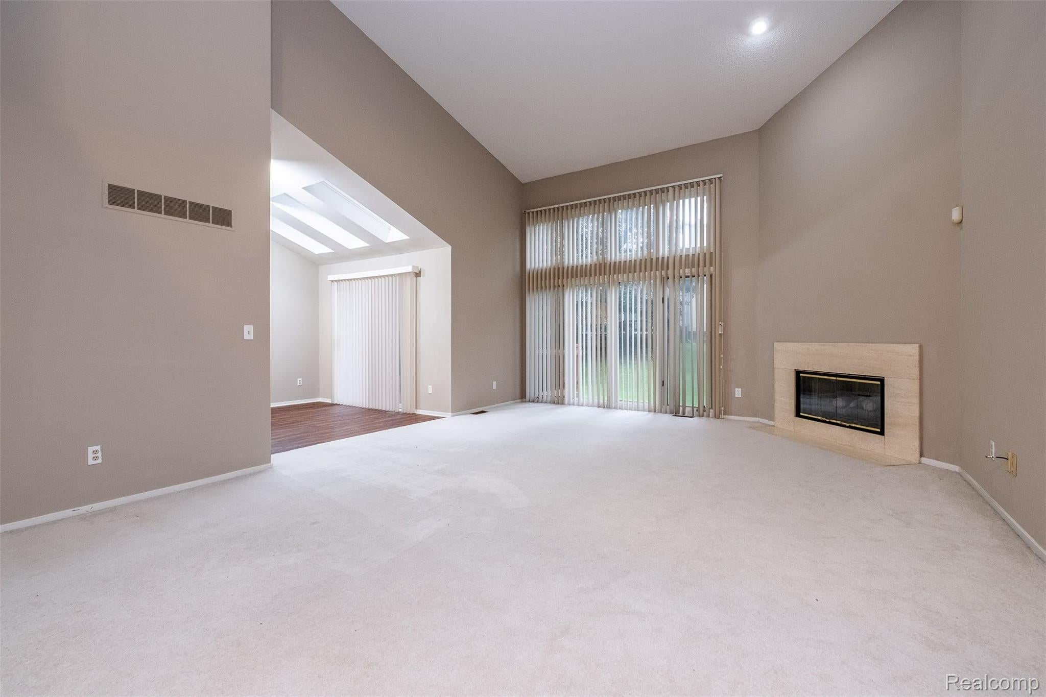 6333 Aspen Ridge Boulevard