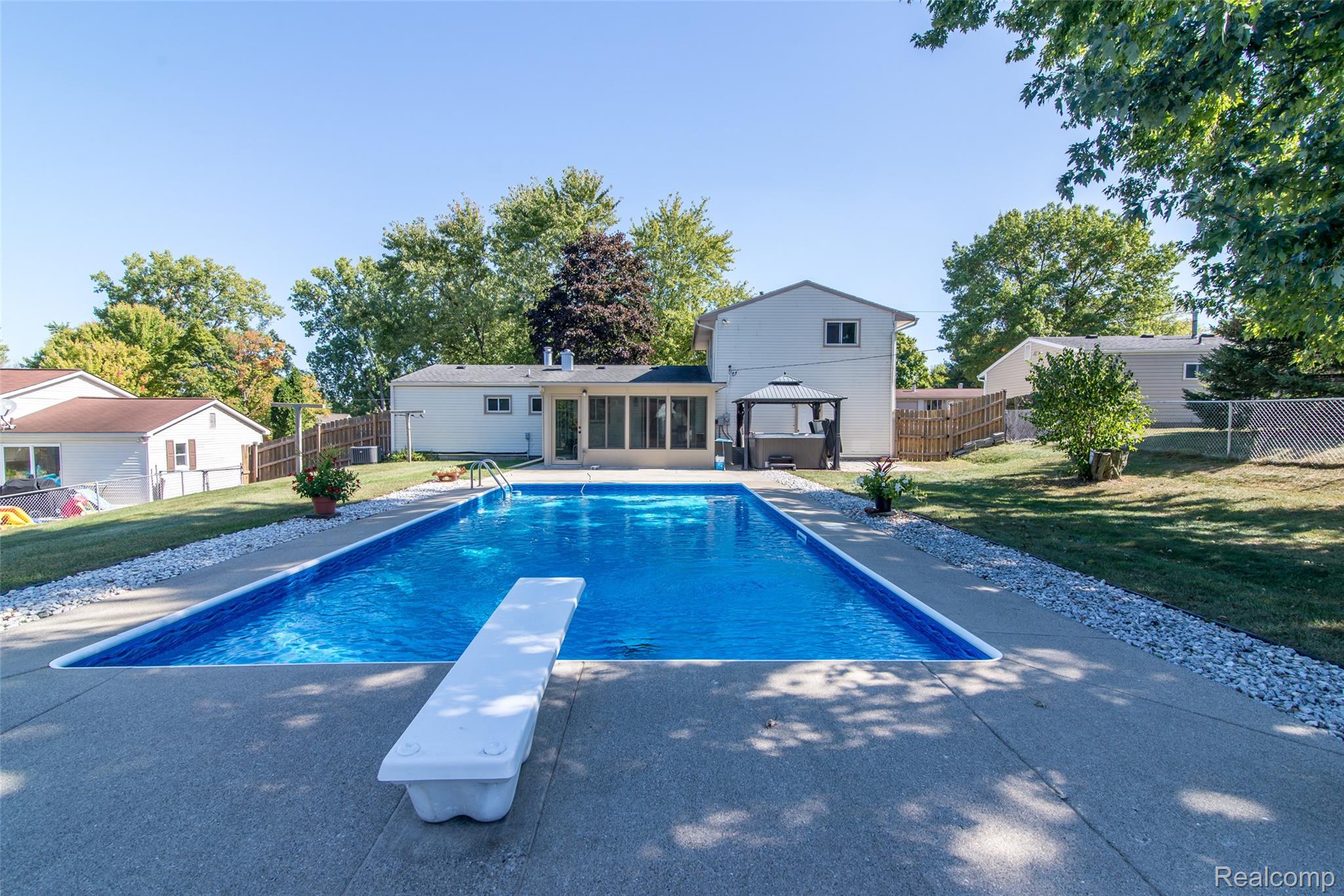 1404 Cardigan Drive