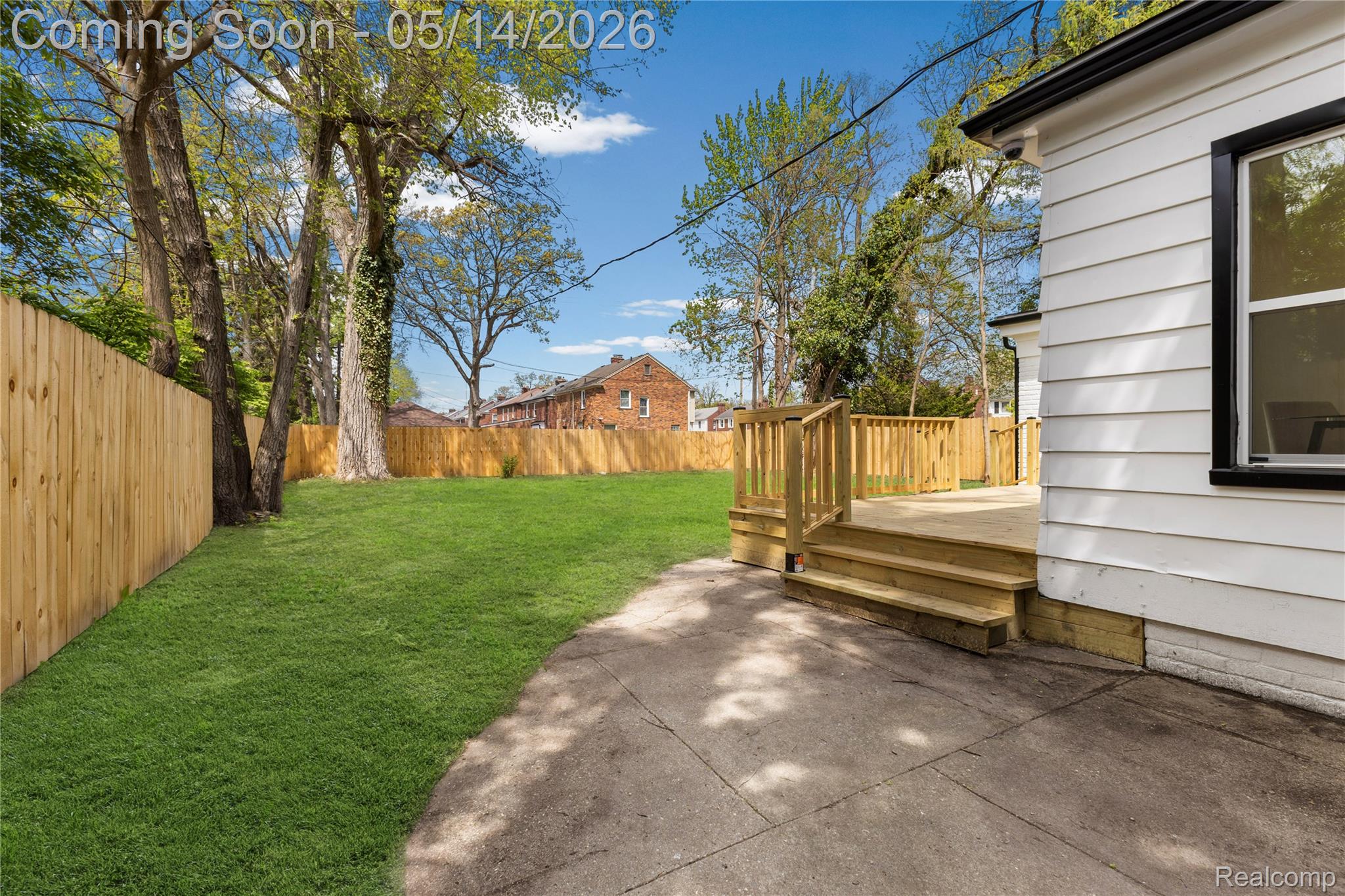 4314 W Outer Drive