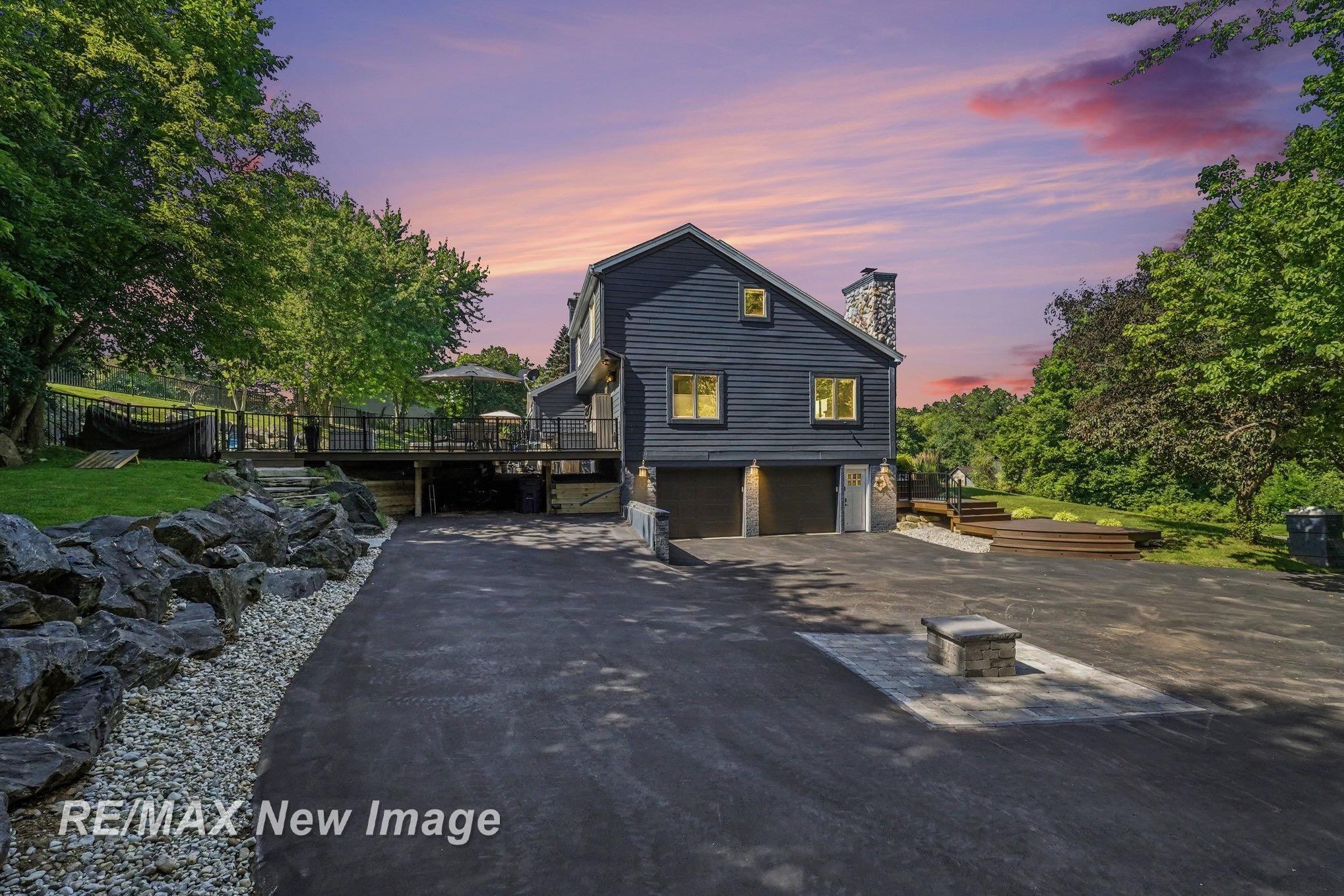 7190 Dark Lake Drive