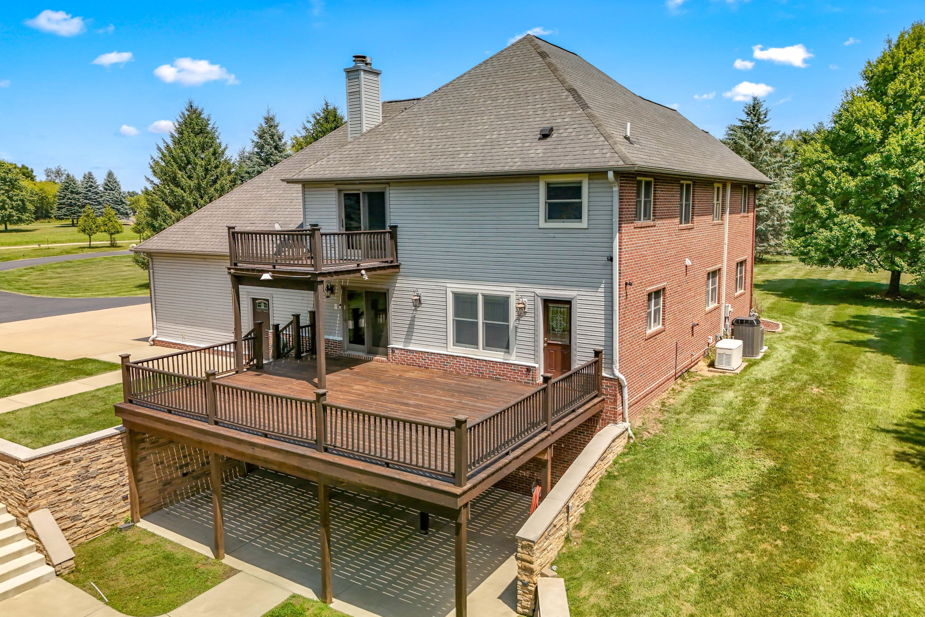 1230 Meadow Lane