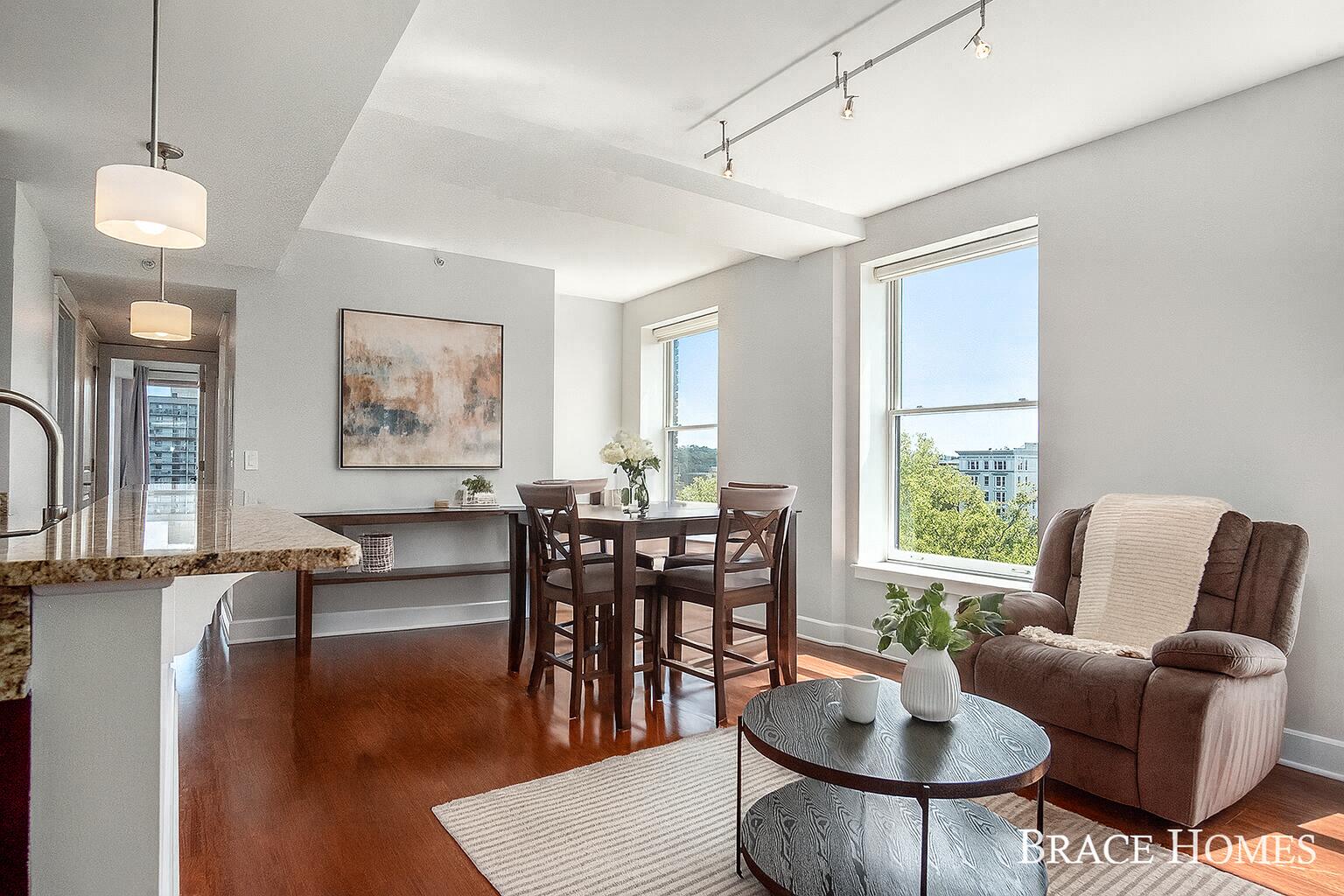 27 Library Street NE #702