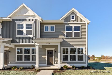 6108 Stahl Drive 13 Fruitport Charter Township MI 49456