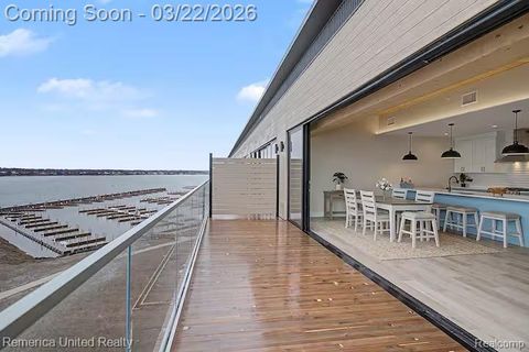 901 Adelaide Circle 602 Muskegon City MI 49441