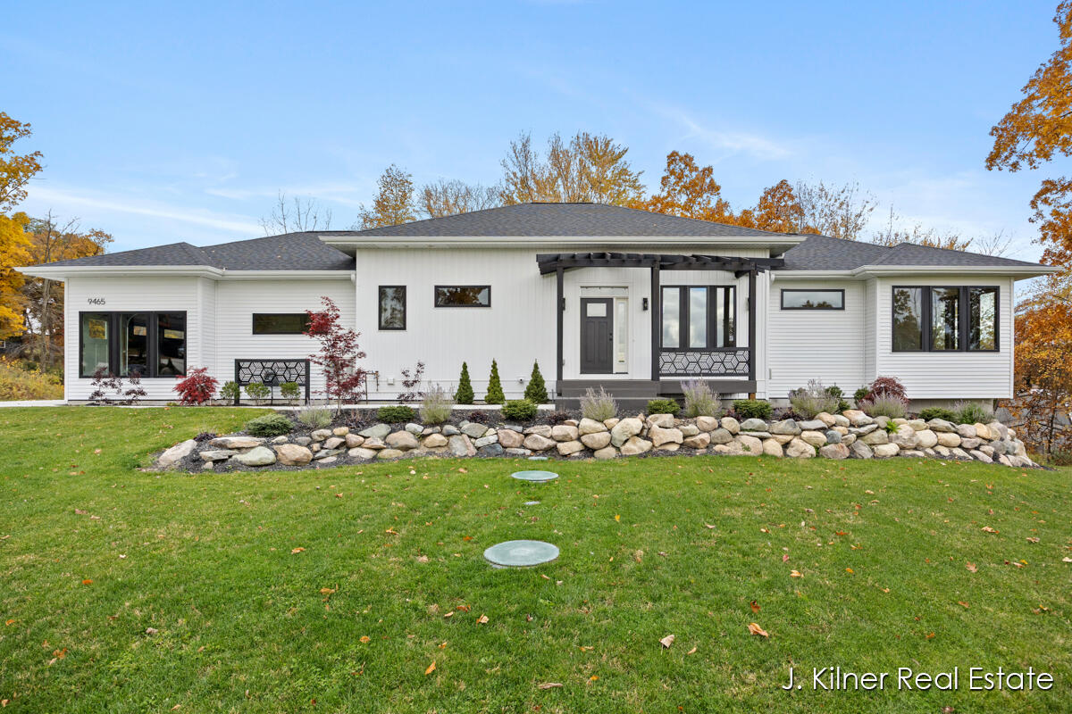 9465 Wabasis Pointe Drive NE