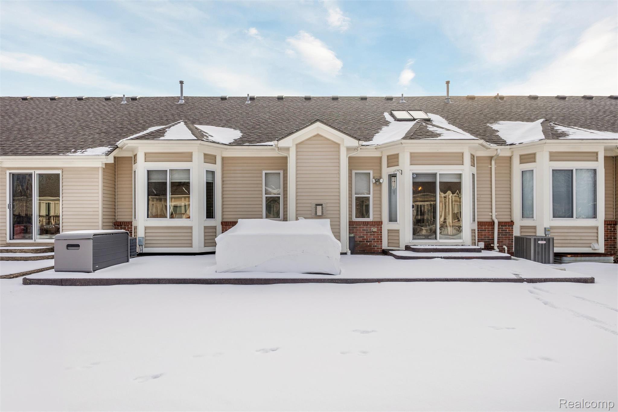 26167 Captains Landing