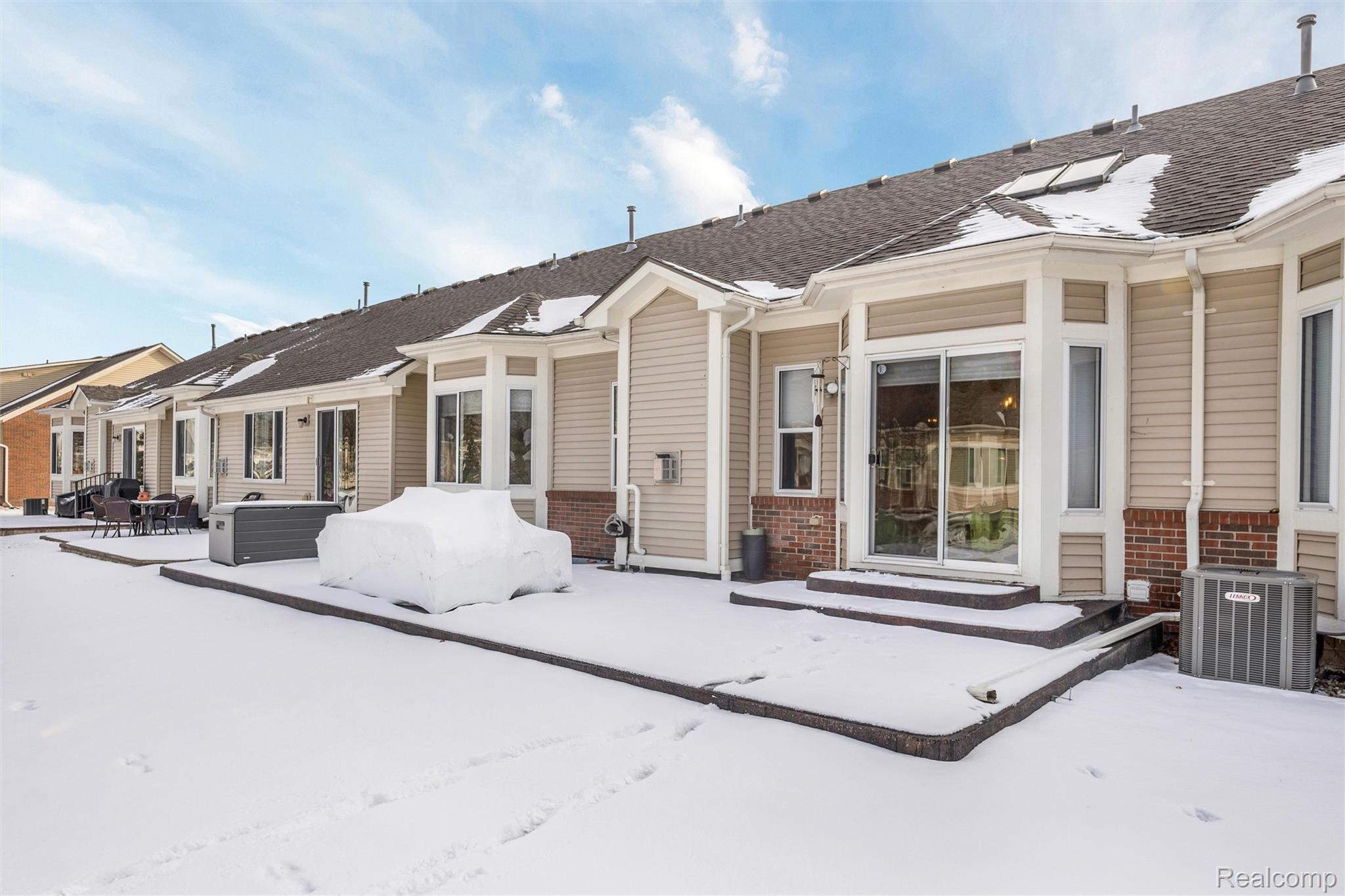 26167 Captains Landing