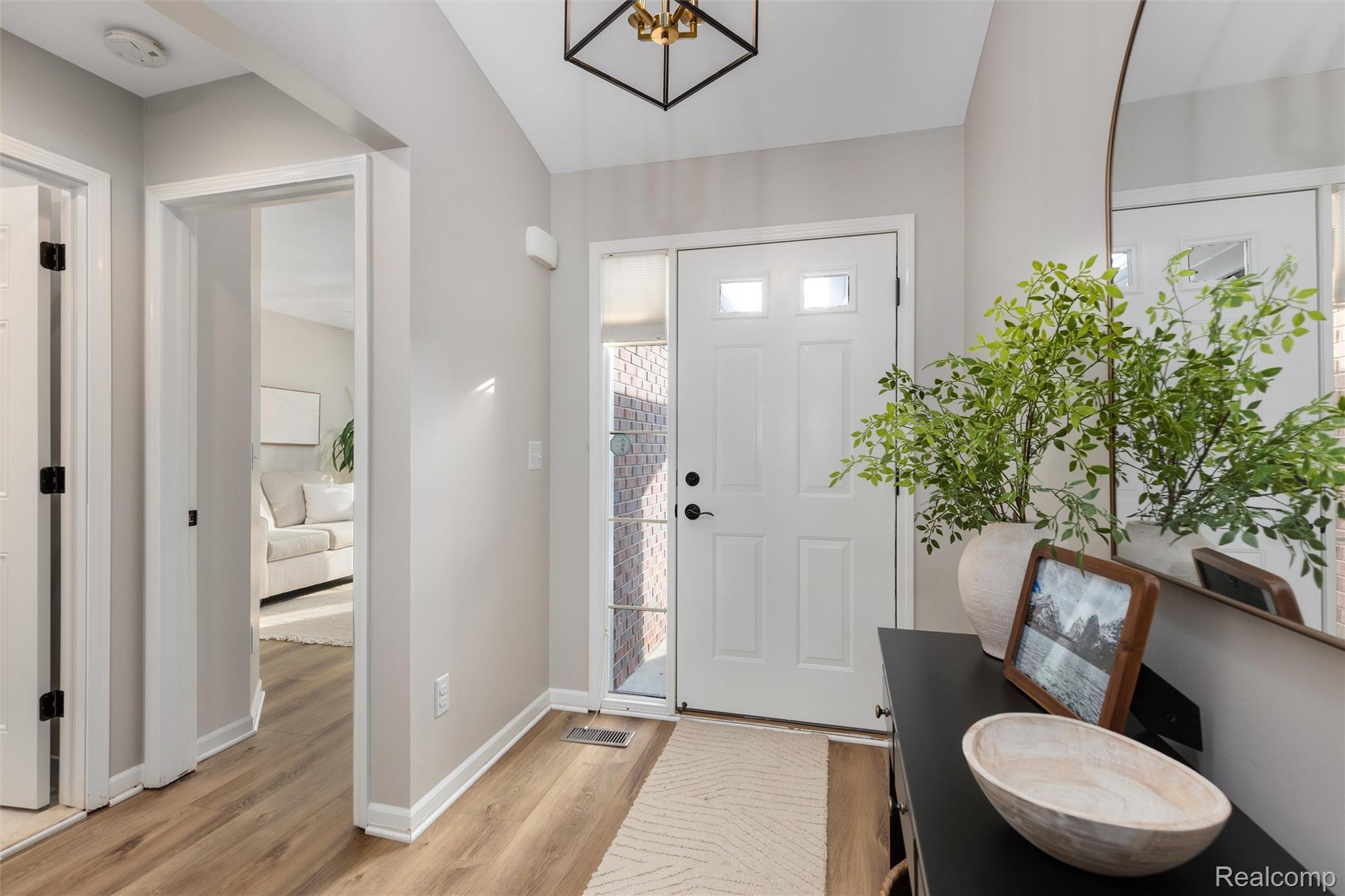 26167 Captains Landing