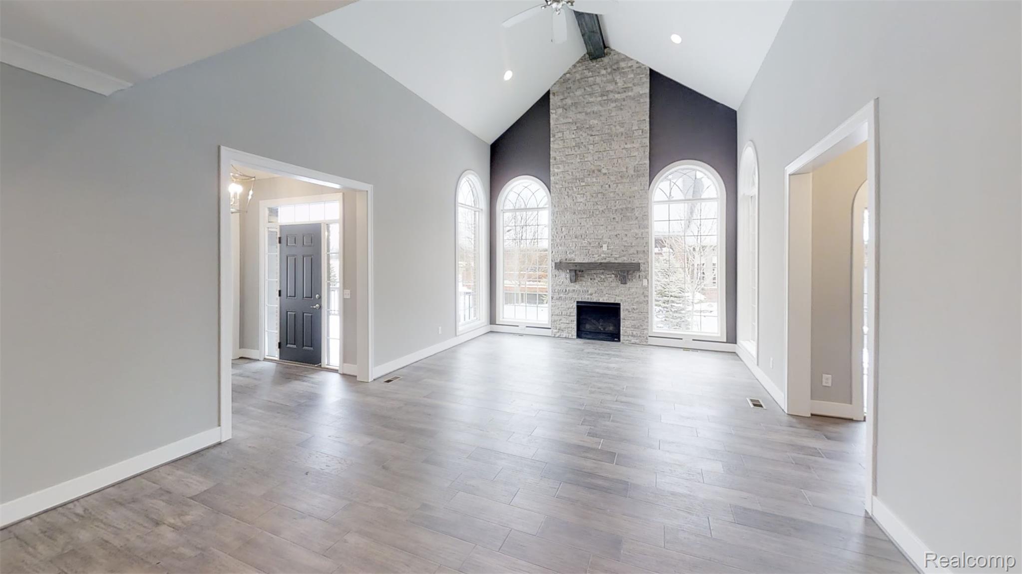 2515 Barberry Drive 21