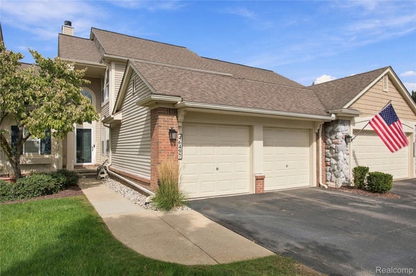 46497 KILLARNEY CIR # 173, CANTON, MI 48188 - Image dbbe8146104f1c1db09b0d0c871503ed/2748443925