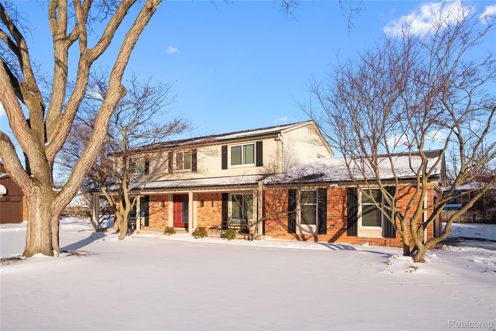 30586 Club House Lane