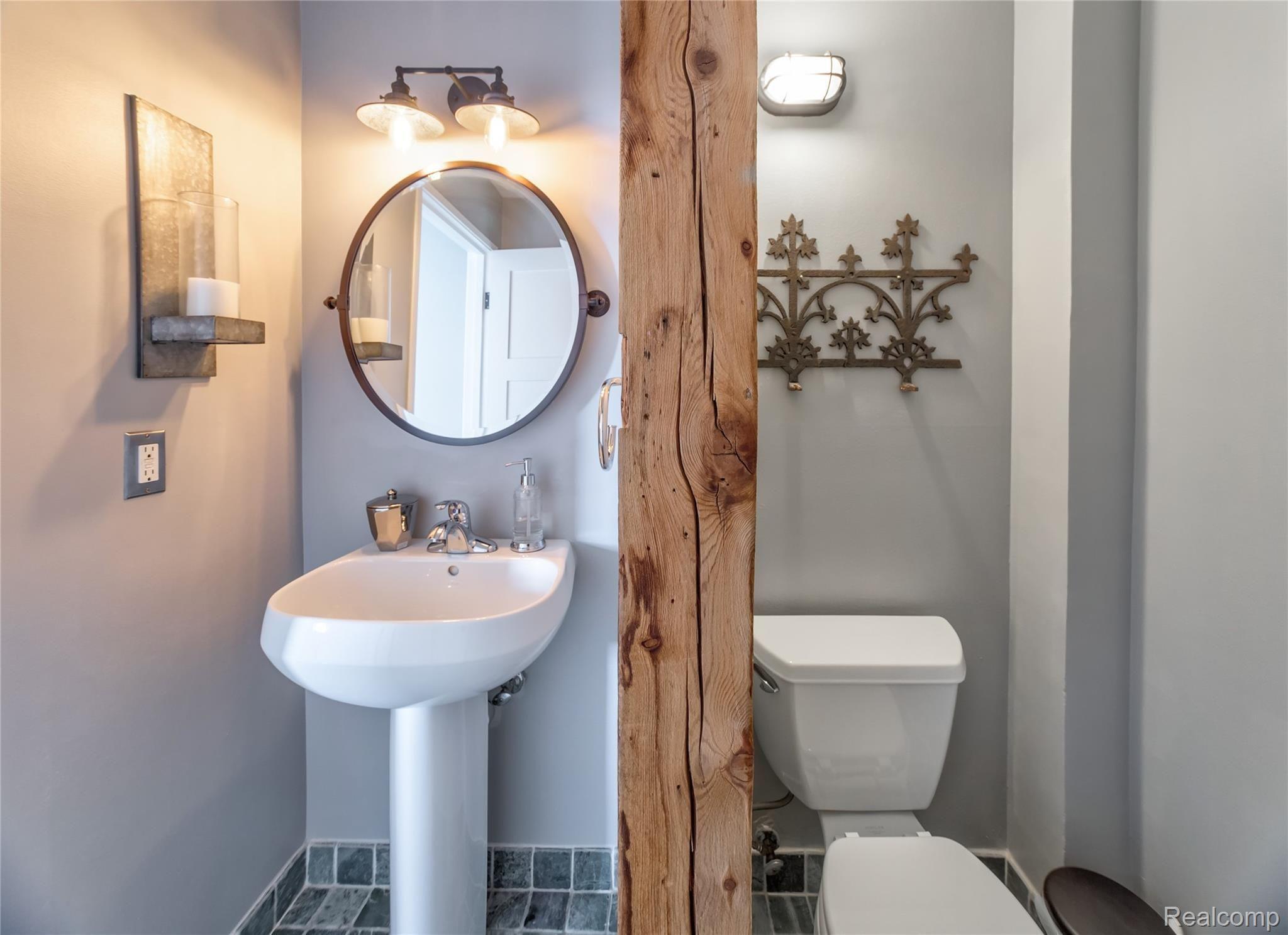 Detroit City, Michigan 48207, United States, 1 Bedroom Bedrooms, ,2 BathroomsBathrooms,Residential,Active,178792