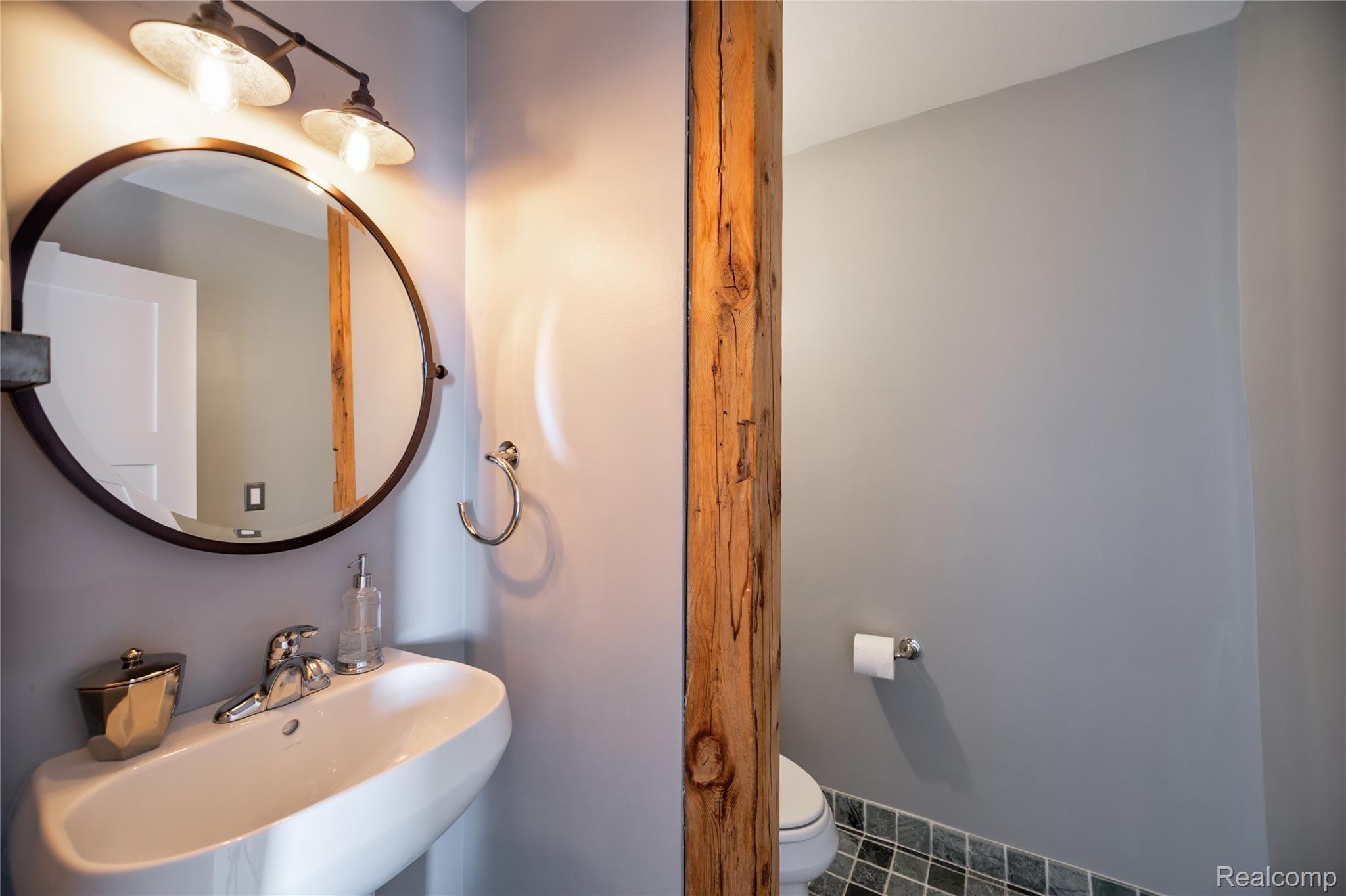 Detroit City, Michigan 48207, United States, 1 Bedroom Bedrooms, ,2 BathroomsBathrooms,Residential,Active,178792