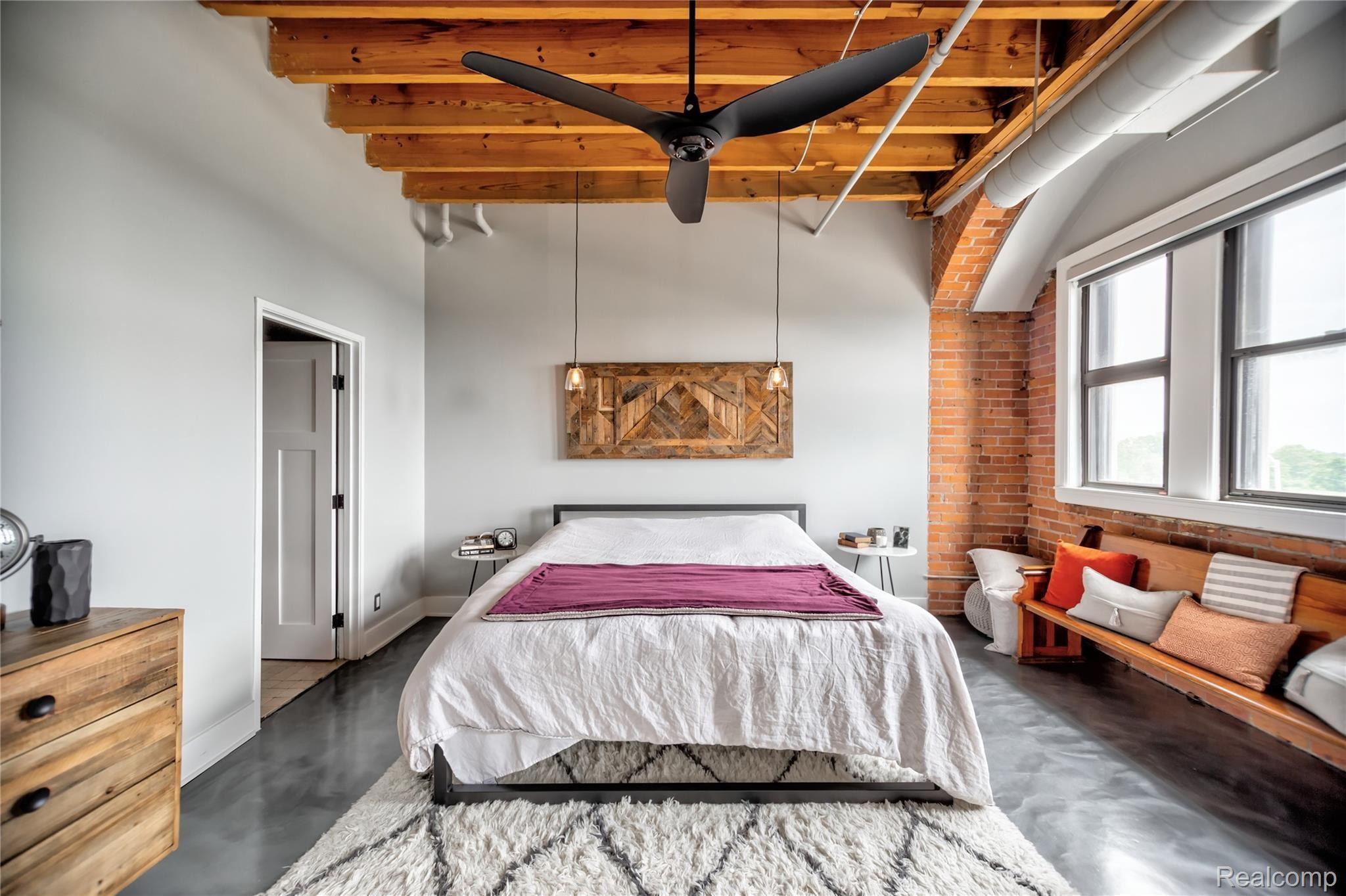 Detroit City, Michigan 48207, United States, 1 Bedroom Bedrooms, ,2 BathroomsBathrooms,Residential,Active,178792