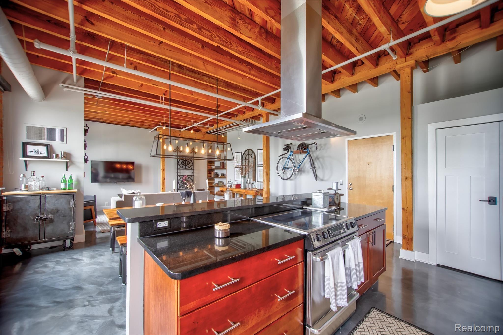 Detroit City, Michigan 48207, United States, 1 Bedroom Bedrooms, ,2 BathroomsBathrooms,Residential,Active,178792