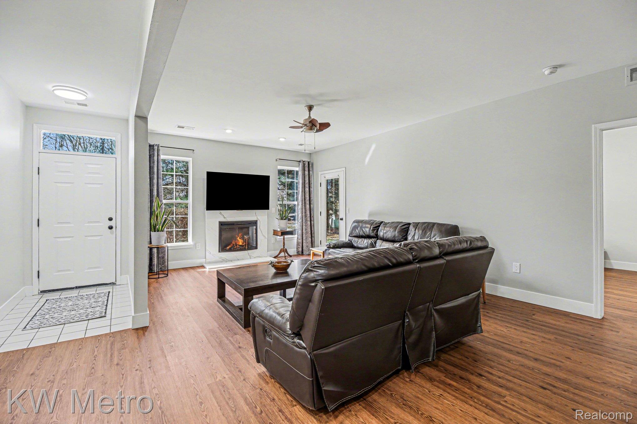 15392 Yale Drive 195