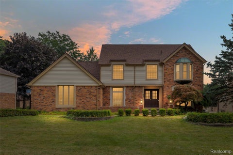 Photo of 450 Timberline Drive, Rochester Hills City, MI 48309 (MLS # 20261077361)