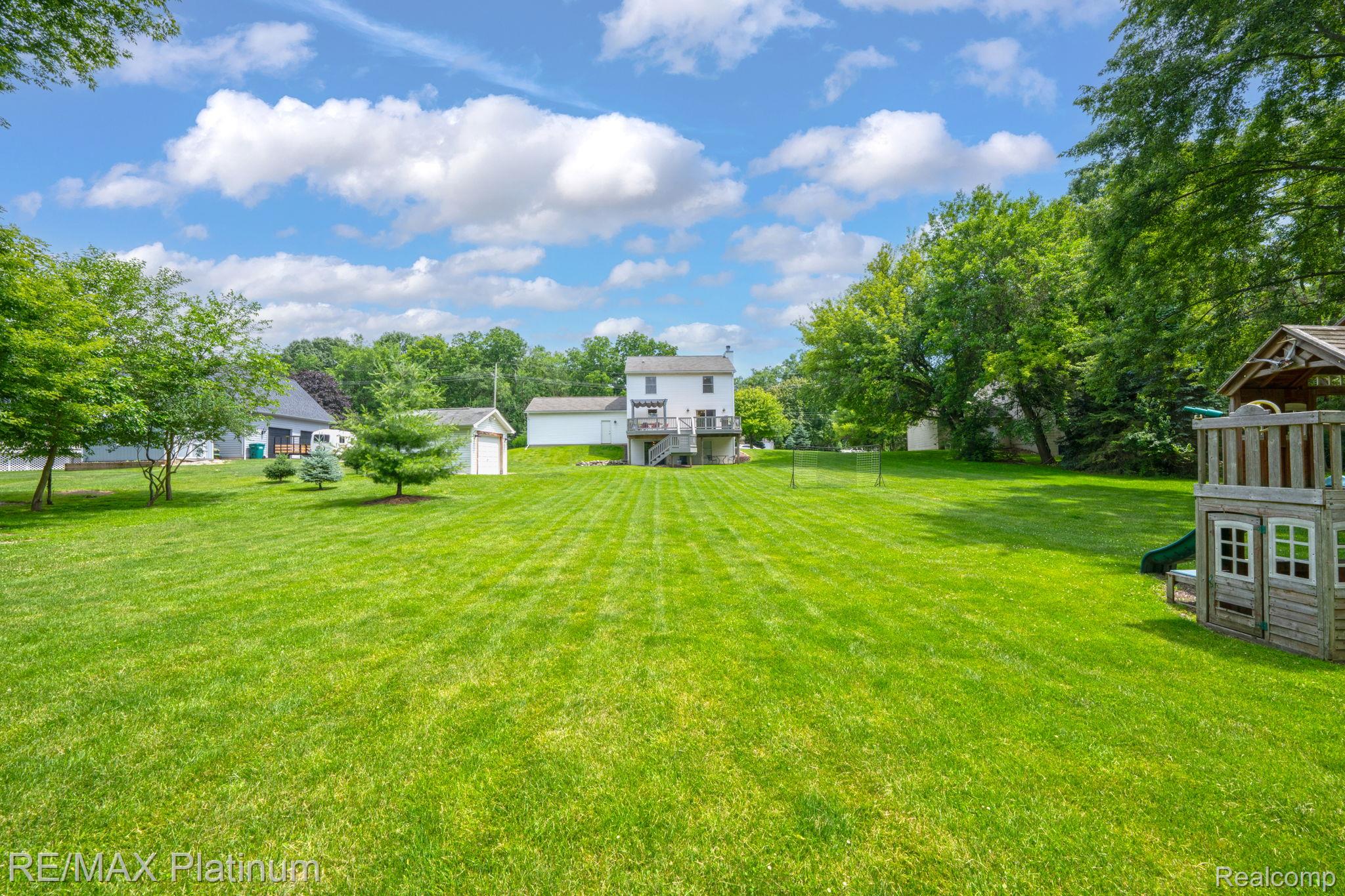 2401 Golf Club Road