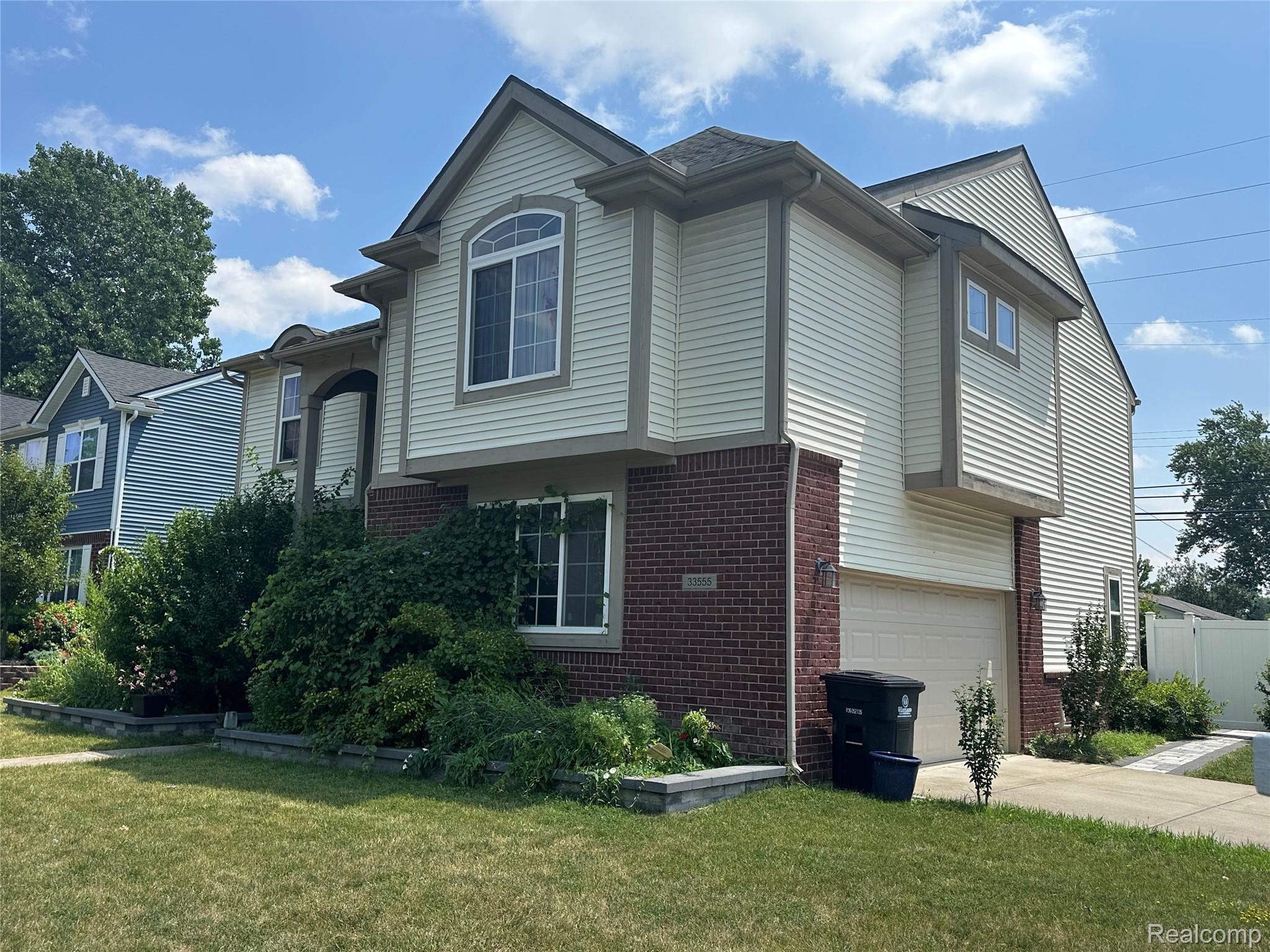33555 Birchlawn
