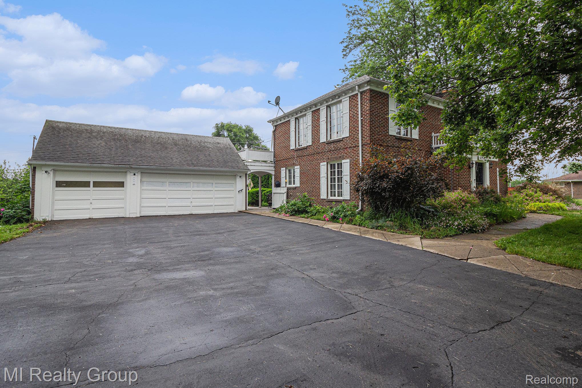 6552 W Imlay City Road