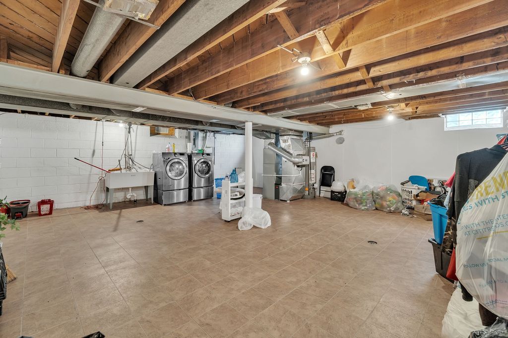 listing image 30