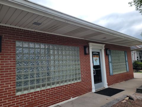 975 S Main Street Plymouth City MI 48170