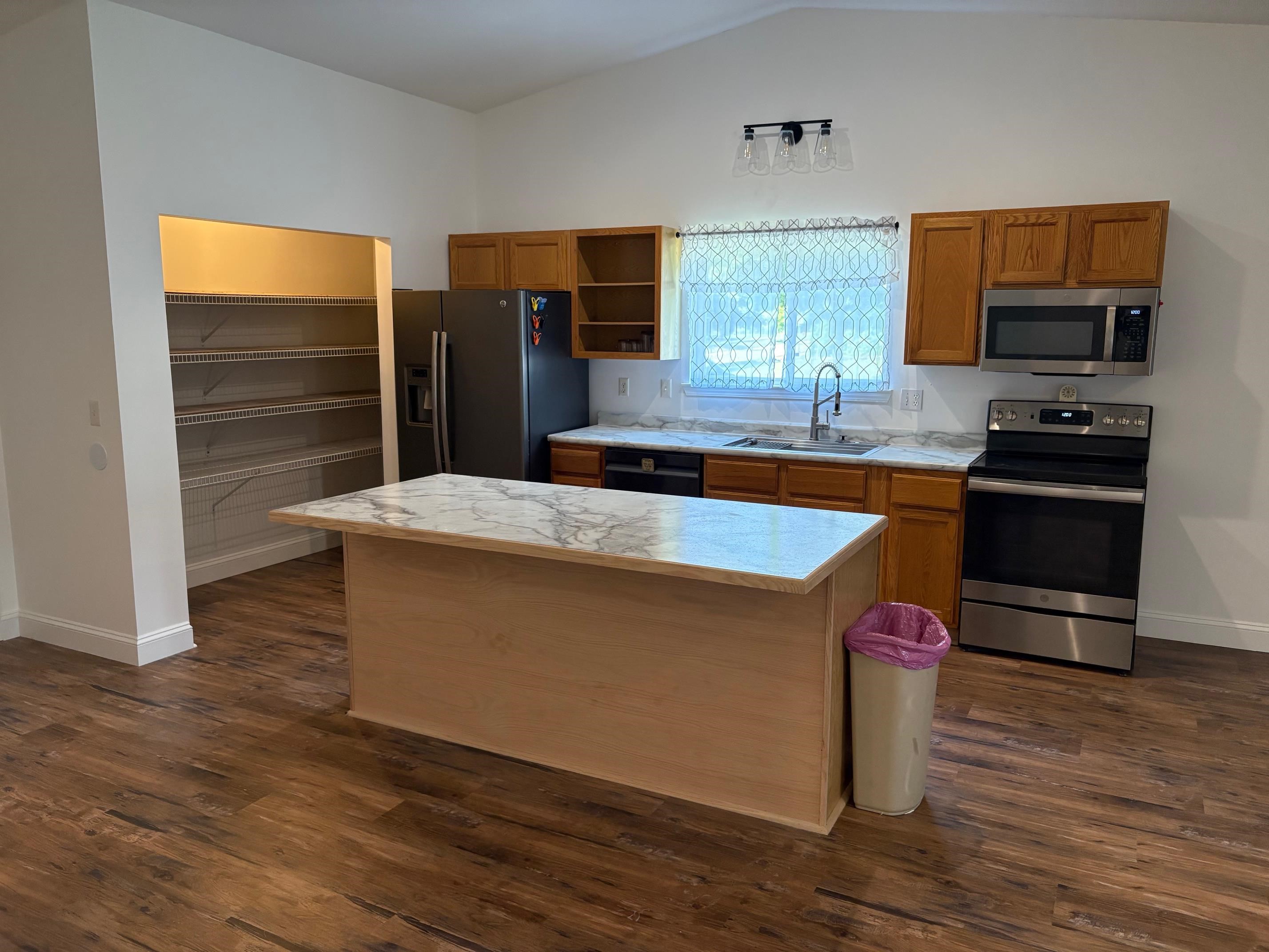 3233 Herrington Drive