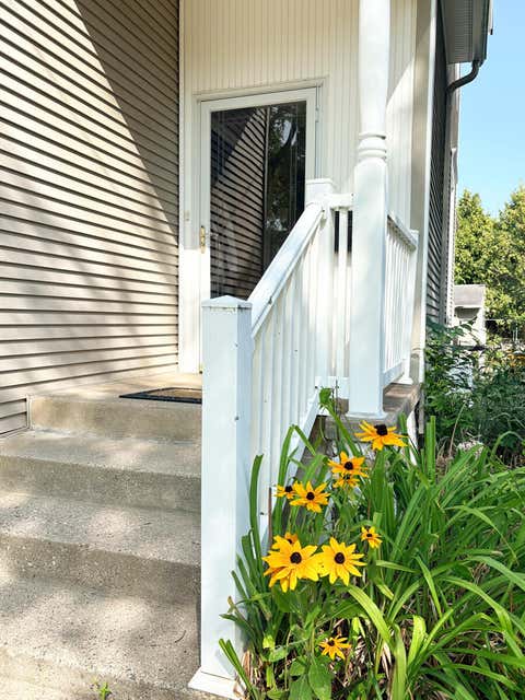 Tiny photo for 607 Pine Street, Manistee City, MI 49660 (MLS # 67026044110)