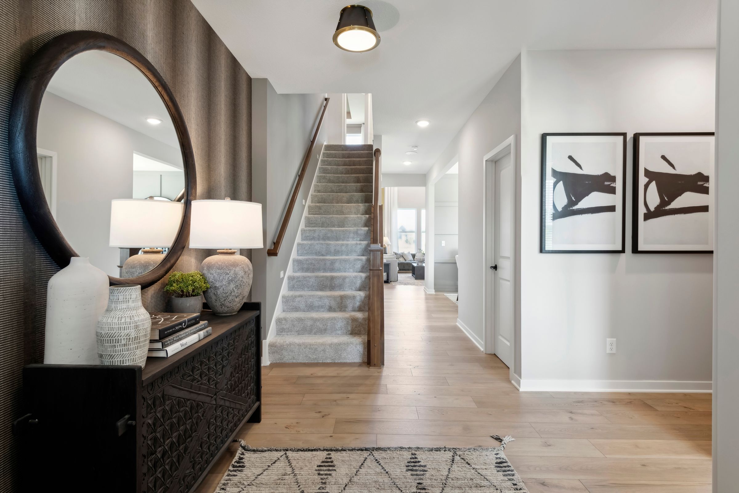 873 RISDON Trail S
