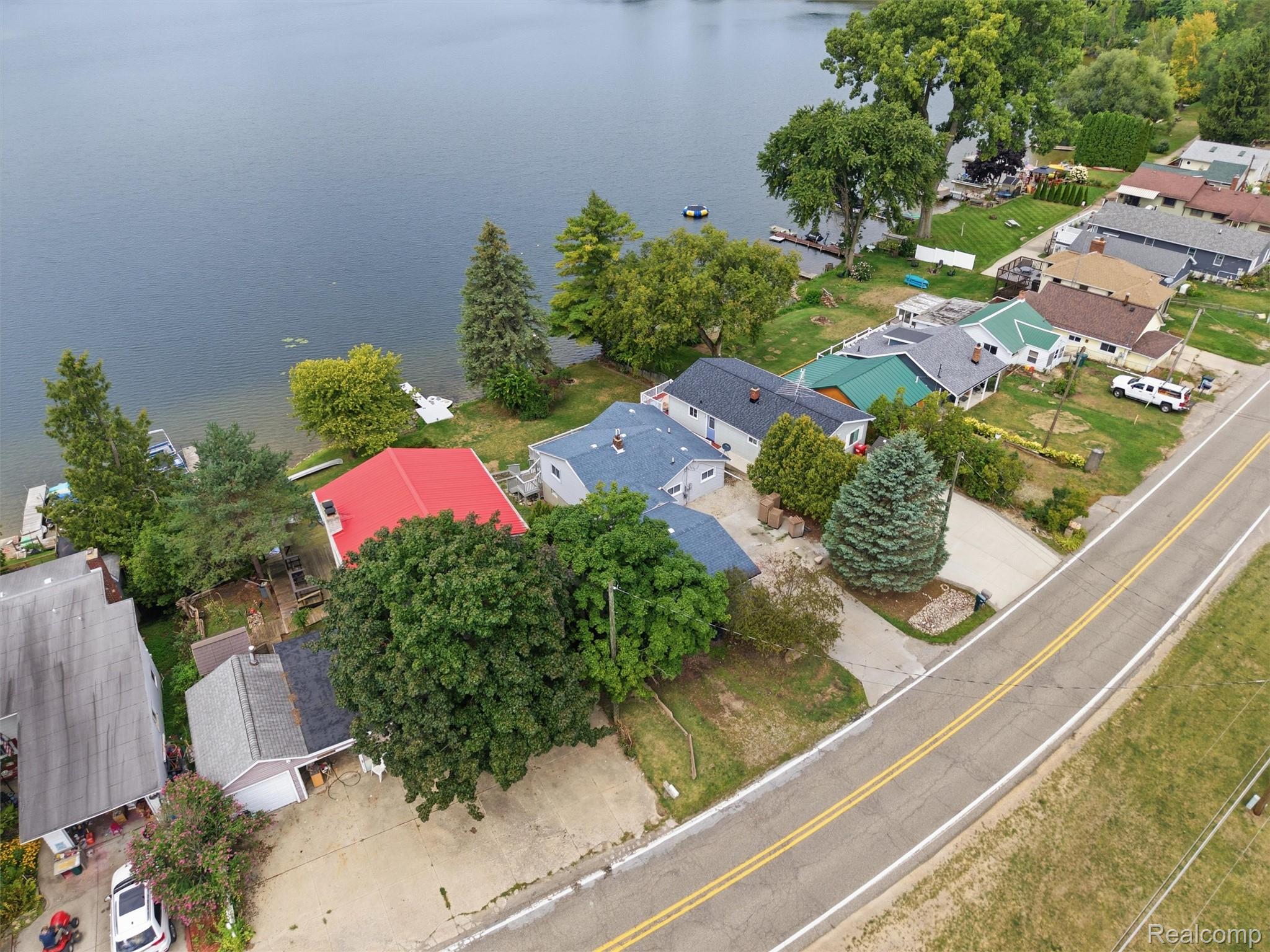 2205 Gray Road