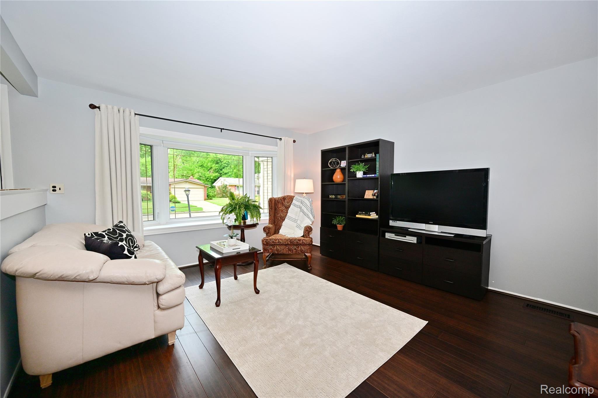 24136 Twin Valley Court