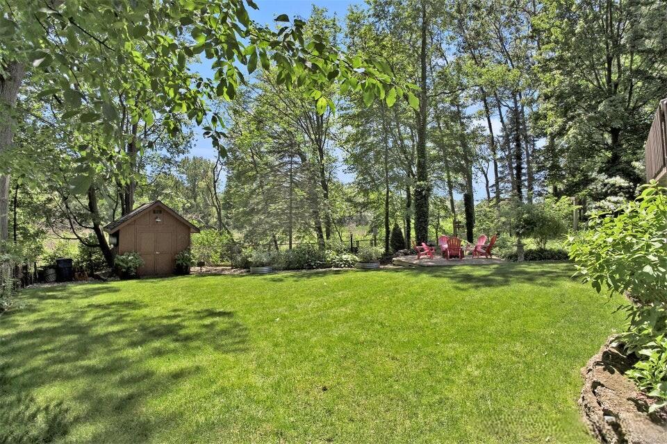 15120 Carriage Way