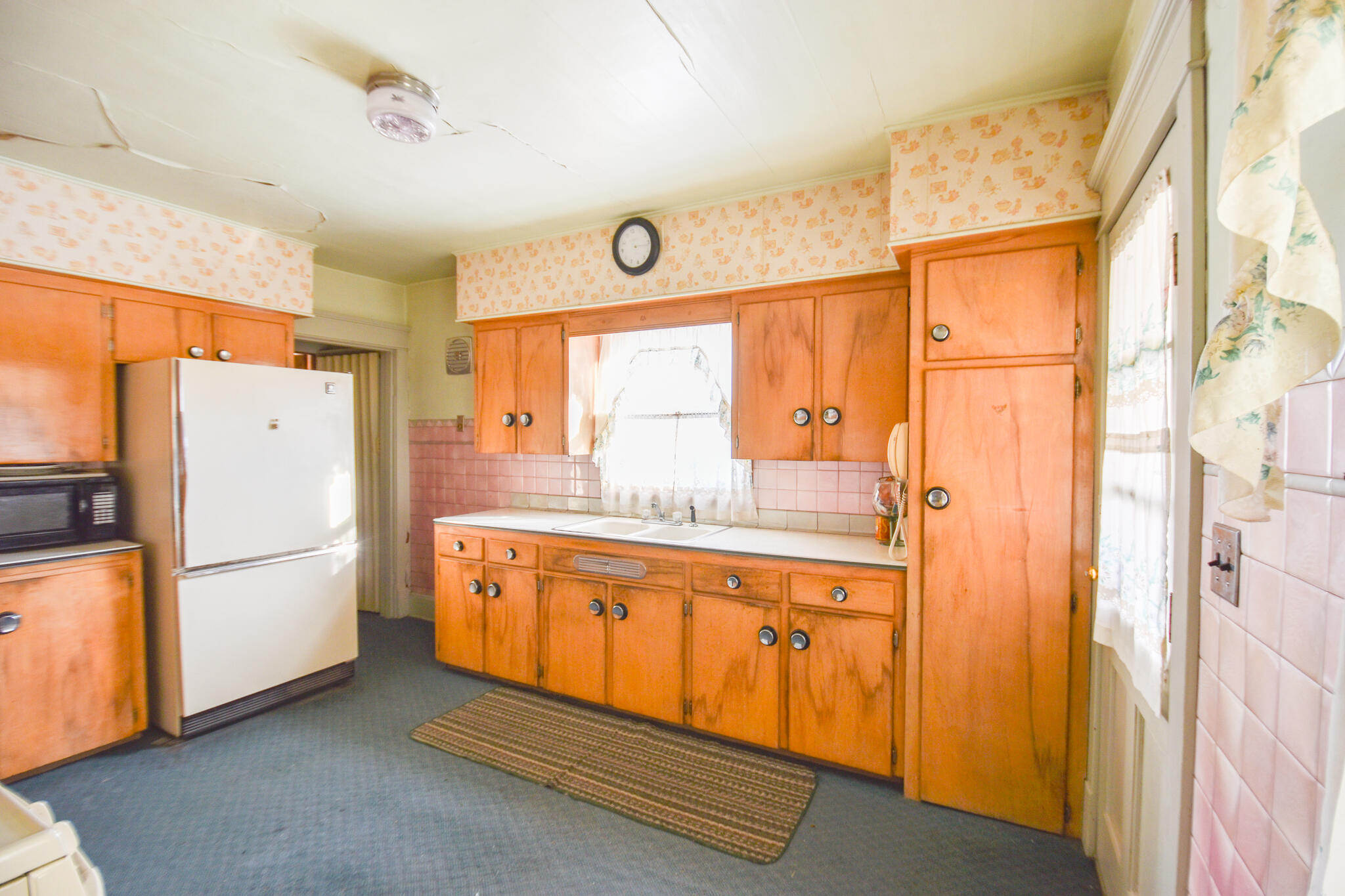 141 S Snow Prairie Road