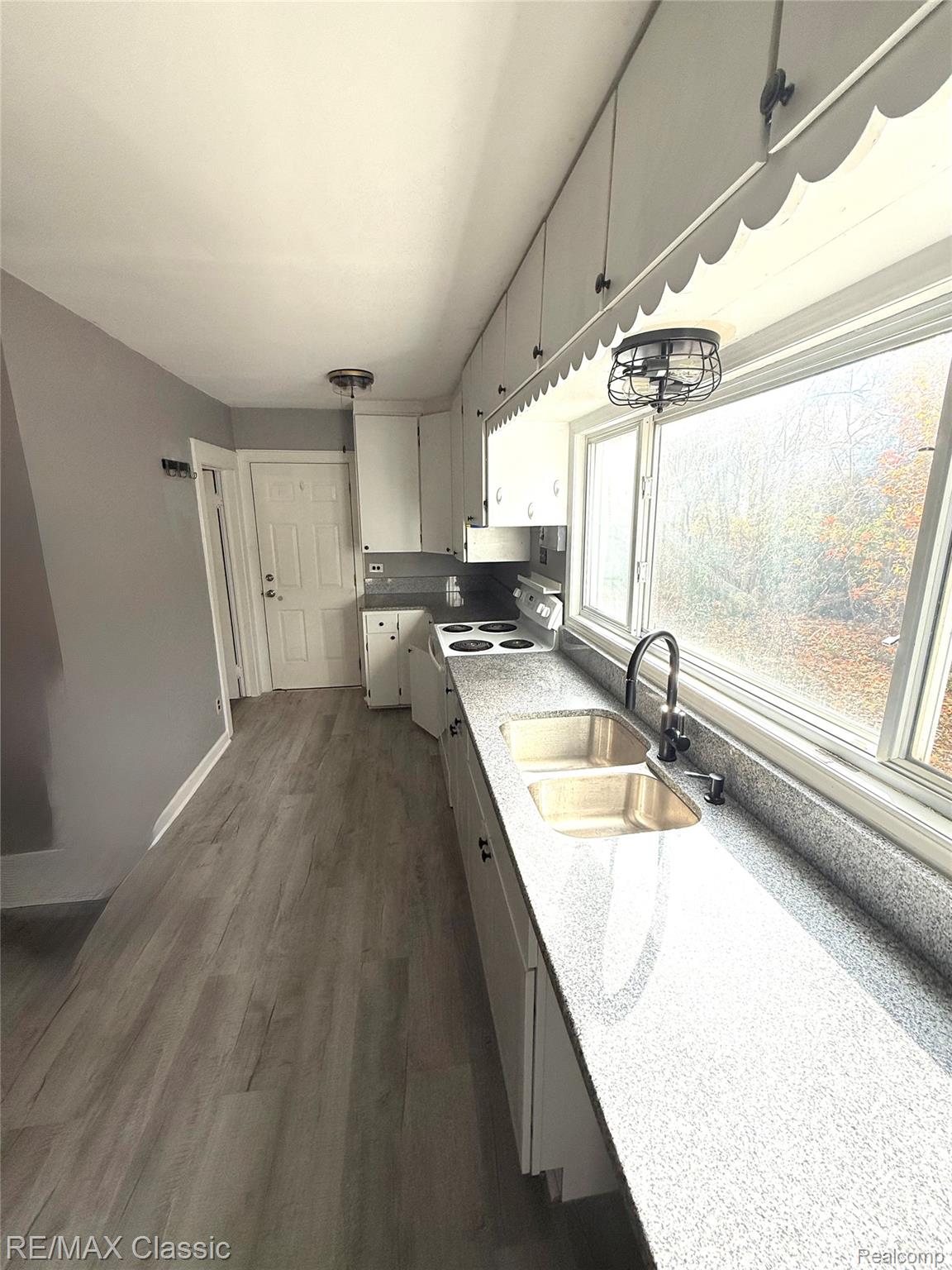 113 W Liberty Street