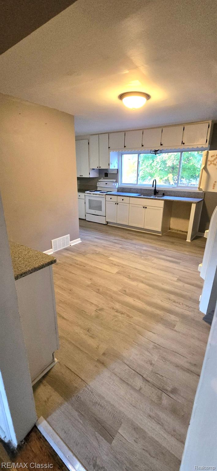 113 W Liberty Street