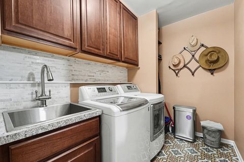 Tiny photo for 14836 Plymouth Crossing, Plymouth Charter Township, MI 48170 (MLS # 81026013502)