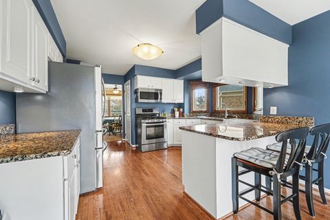 Tiny photo for 14836 Plymouth Crossing, Plymouth Charter Township, MI 48170 (MLS # 81026013502)