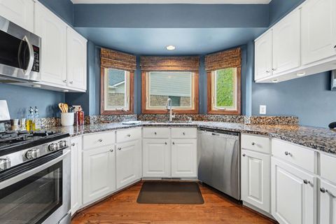 Tiny photo for 14836 Plymouth Crossing, Plymouth Charter Township, MI 48170 (MLS # 81026013502)