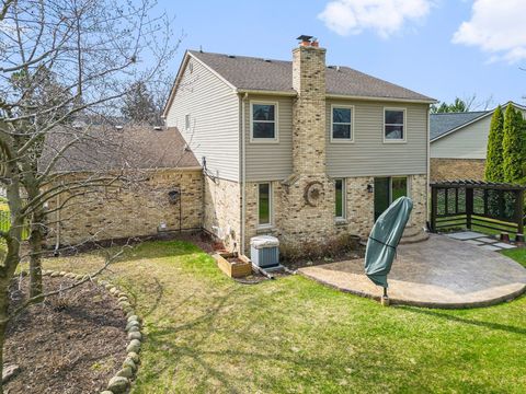 Tiny photo for 14836 Plymouth Crossing, Plymouth Charter Township, MI 48170 (MLS # 81026013502)