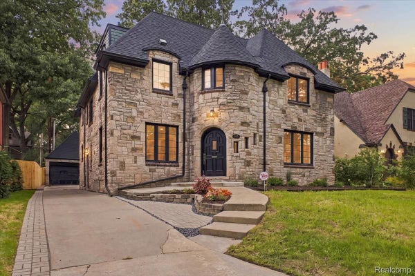 18215 PARKSIDE ST, DETROIT, MI 48221 - Image dbf7388319e292a77d147699daeff73e/3903334928