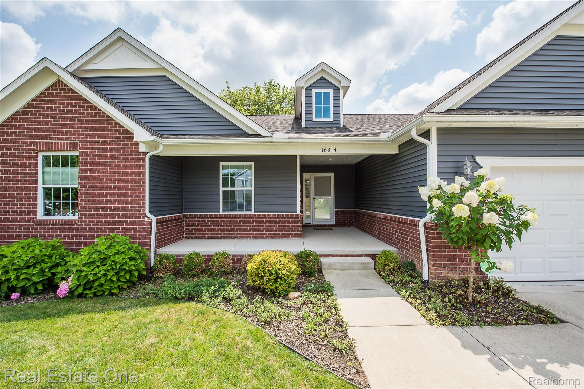 16314 Red Fox Trail