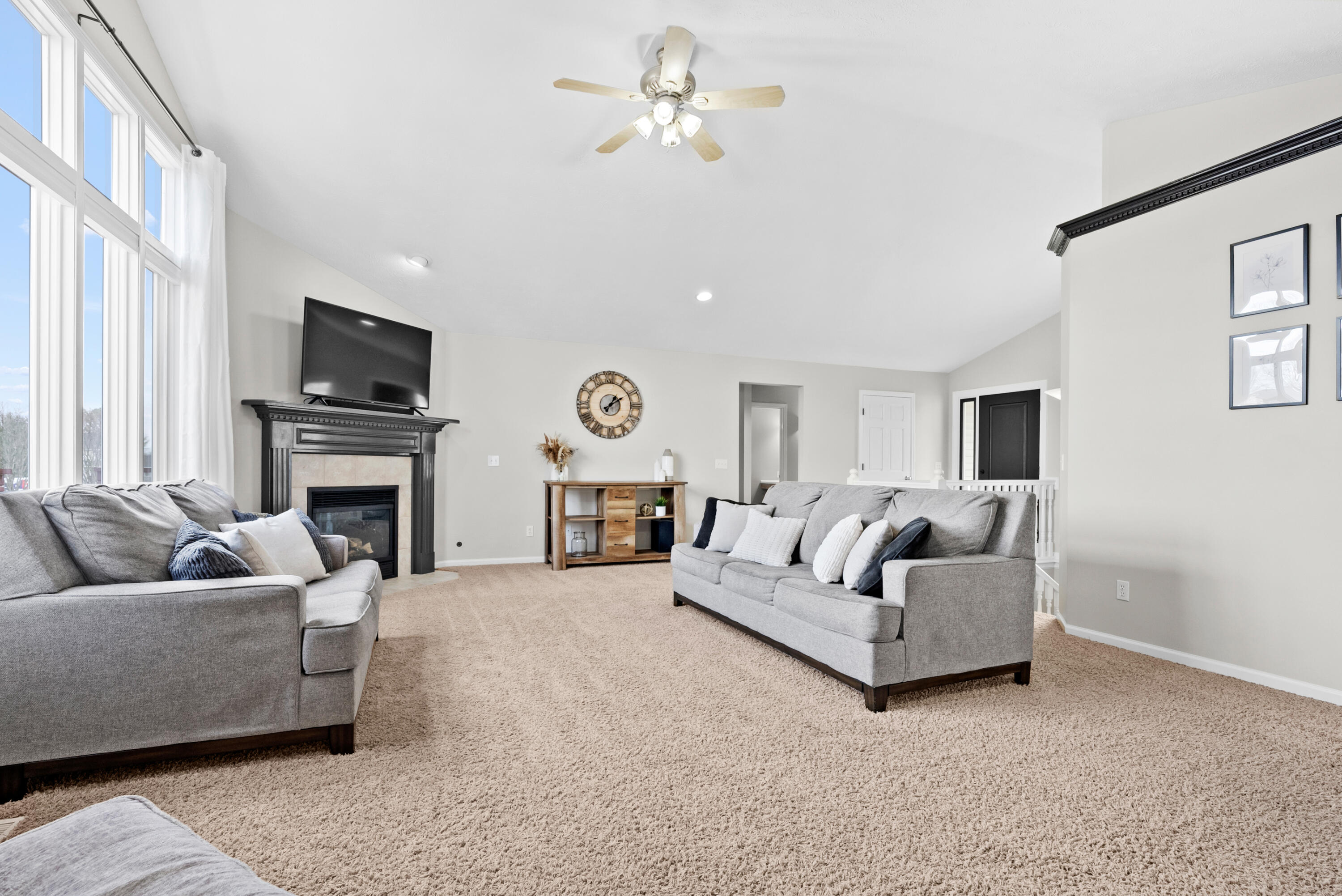 2513 Willow Ridge Drive