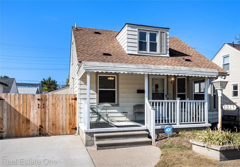 2015 Central Street Ferndale City MI 48220