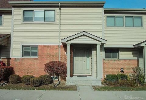 3733 Old Creek Road Troy City MI 48084