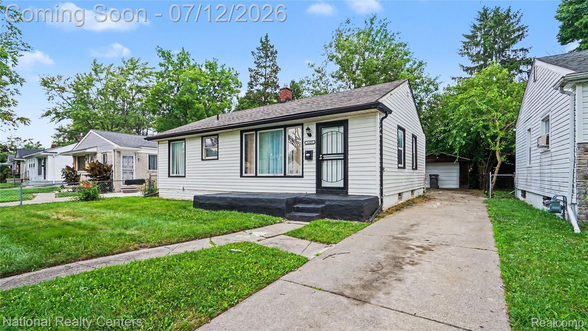 1329 Woodland Drive