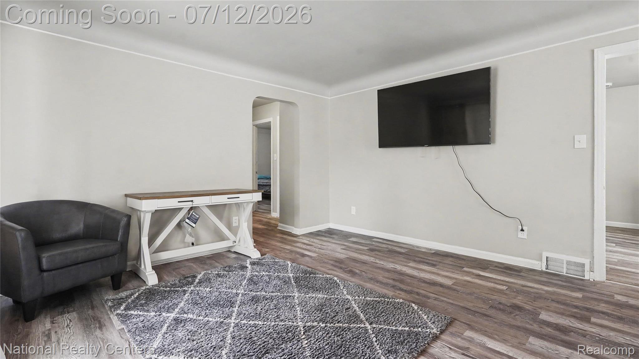 1329 Woodland Drive