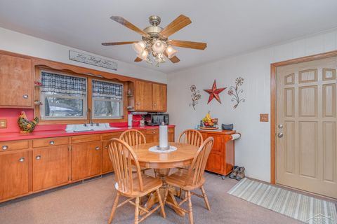 A home in SaginawCharterTownship_Saginaw