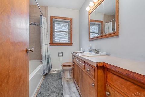 A home in SaginawCharterTownship_Saginaw